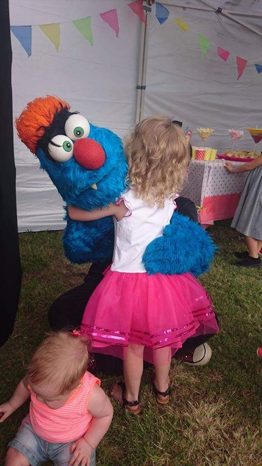 Puppet Show - Kids Birthday Parties - Larrikin Puppets - Brisbane - 3rd birthday party