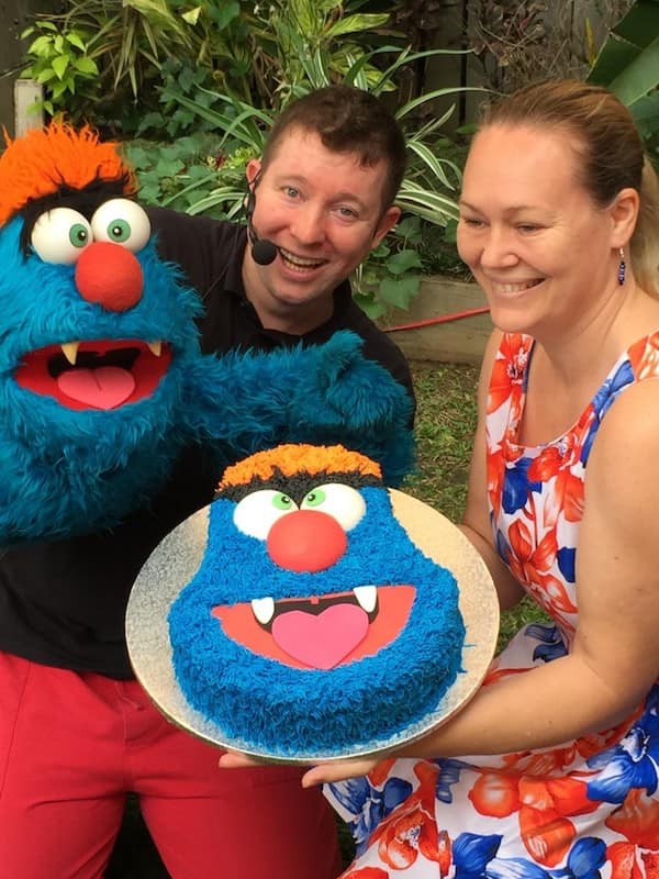 Puppet Show - Parties - Larrikin Puppets - Brisbane - Troggg cake
