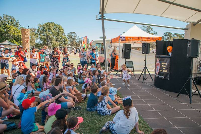 Festival Puppet Show - Children's Entertainers - Australia - Brisbane - Queensland